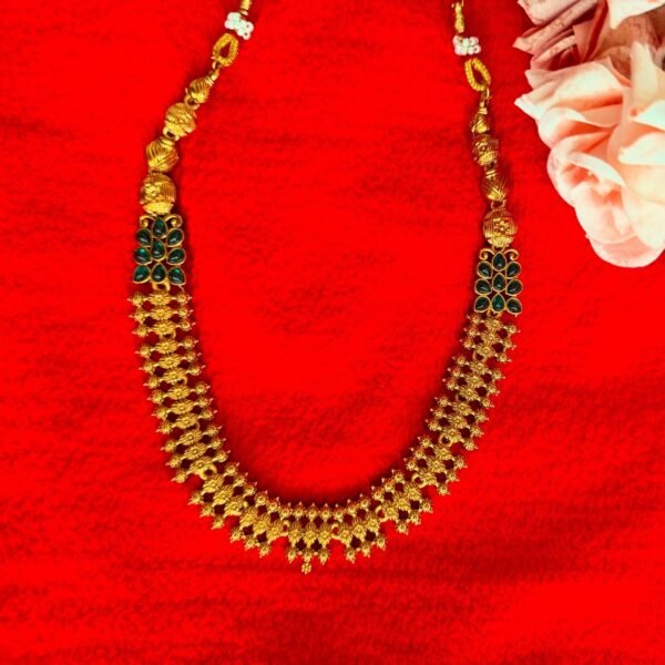 Antique Matte necklace(Green)