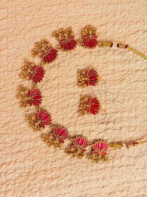 Pink lotus golden necklace set