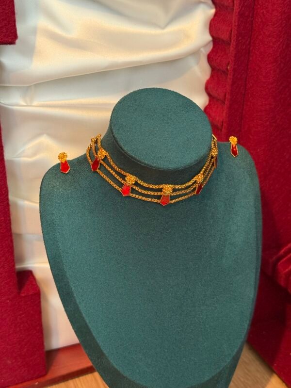 Red palakka choker set