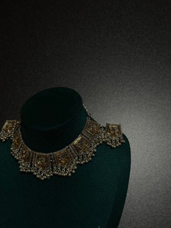Ghungroo choker necklace with earings