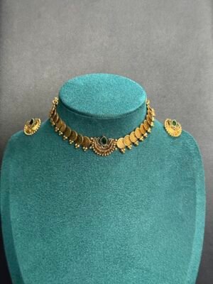 Green lotus coin necklace